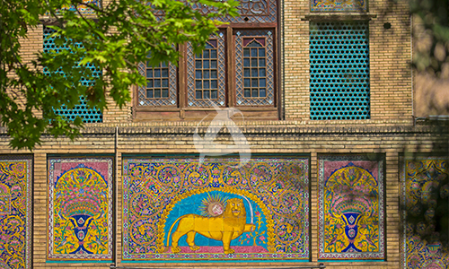 تور تهرانگردی کاخ گلستان